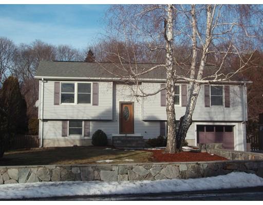 24 Macomber Rd, Gloucester, MA 01930 photo 1
