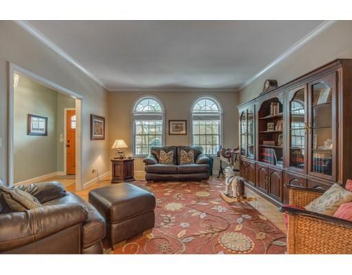 1 Windham Ln, Beverly, MA 01915 photo 9