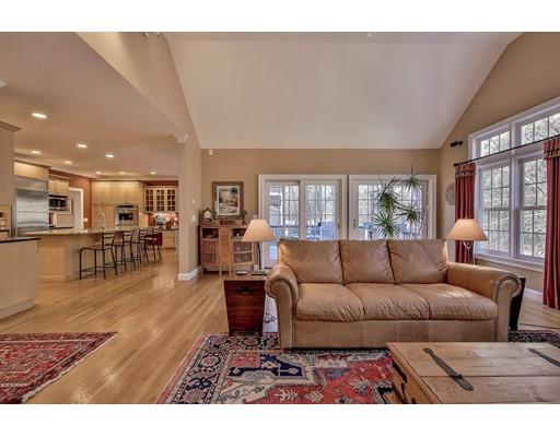 133 Pine St, Needham, MA 02492 photo 9