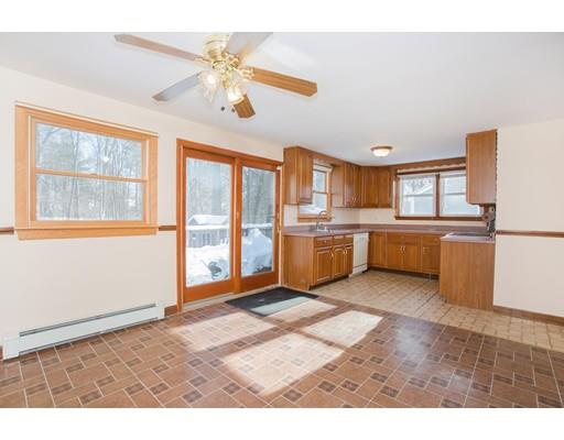 40 Walnut Ter, Avon, MA 02322 photo 8