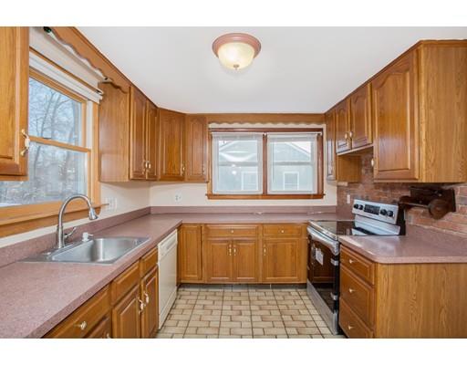 40 Walnut Ter, Avon, MA 02322 photo 9