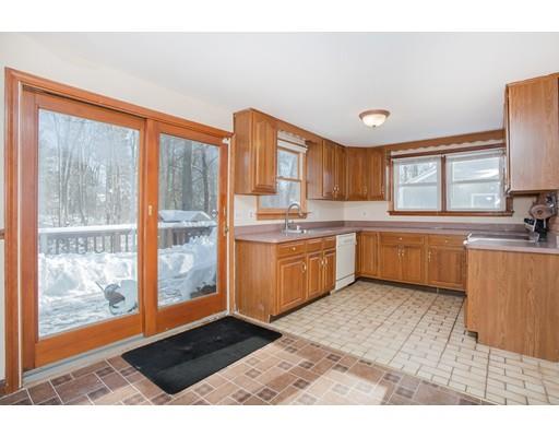 40 Walnut Ter, Avon, MA 02322 photo 7