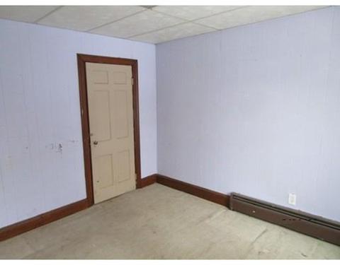 60 Chalapa Ave, Woonsocket, RI 02895 photo 11
