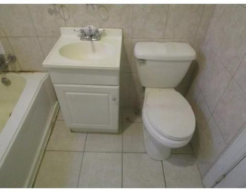 60 Chalapa Ave, Woonsocket, RI 02895 photo 9