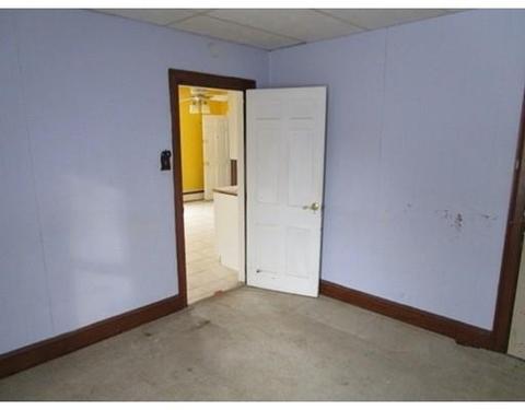 60 Chalapa Ave, Woonsocket, RI 02895 photo 10