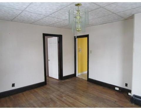 60 Chalapa Ave, Woonsocket, RI 02895 photo 4