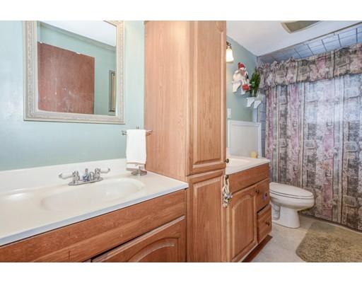 10 Rockingham Pl, Worcester, MA 01604 photo 13