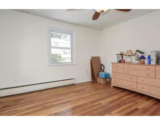10 Rockingham Pl, Worcester, MA 01604 photo 18