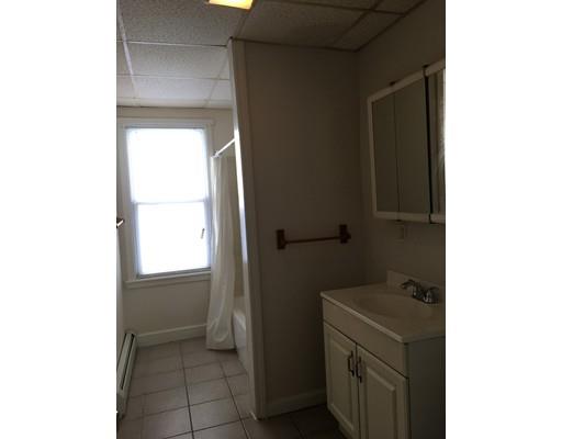 68 Wilbur St, Fall River, MA 02724 photo 4