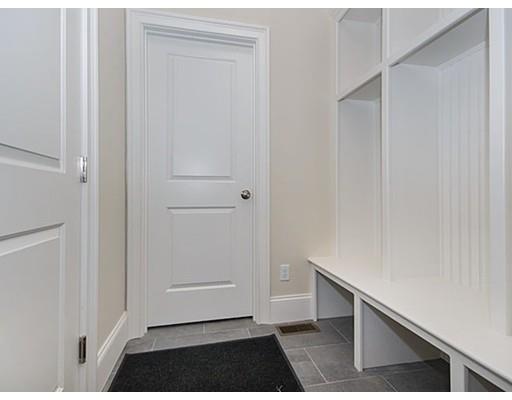 91 Ivy Rd, Wellesley, MA 02482 photo 9