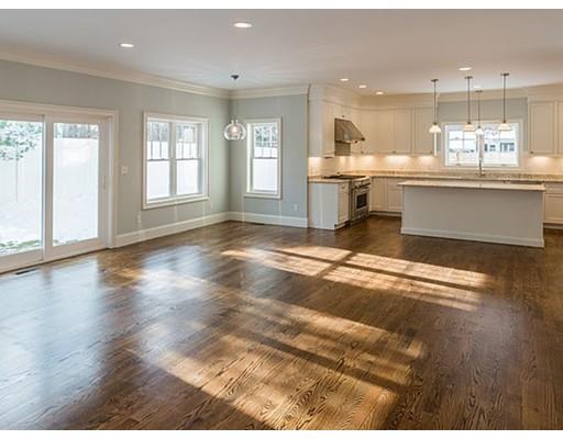 91 Ivy Rd, Wellesley, MA 02482 photo 3