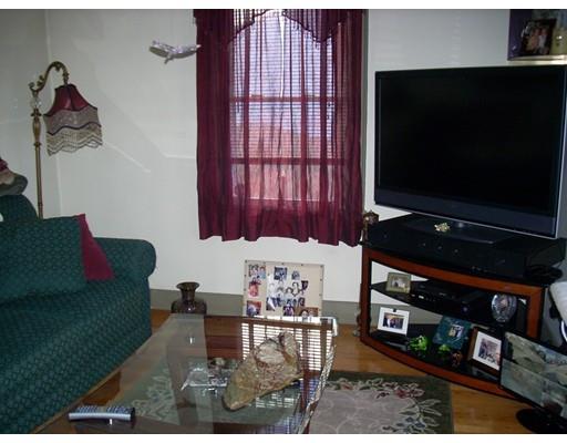118 Redlands St, Springfield, MA 01104 photo 5