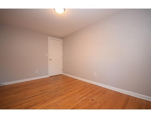 37 Parkerview St, Springfield, MA 01129 photo 20