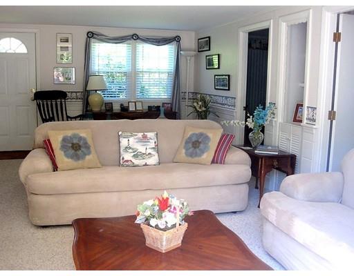 57 Kennedy Cir, Hyannis, MA 02601 photo 4