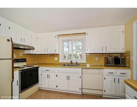 68 Cedric Rd, Centerville, MA 02632 photo 5