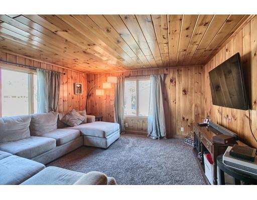21 Douglas Dr, Ayer, MA 01432 photo 9