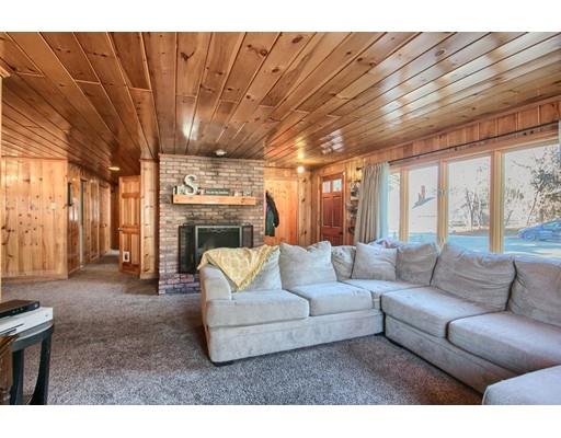 21 Douglas Dr, Ayer, MA 01432 photo 10