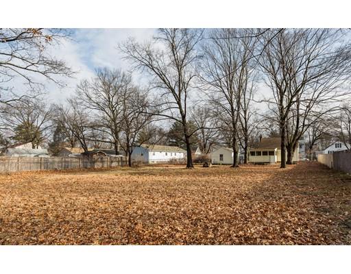 100 Phillips Ave, Springfield, MA 01119 photo 12