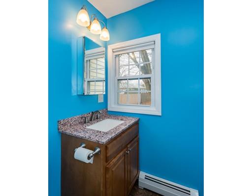 100 Phillips Ave, Springfield, MA 01119 photo 6