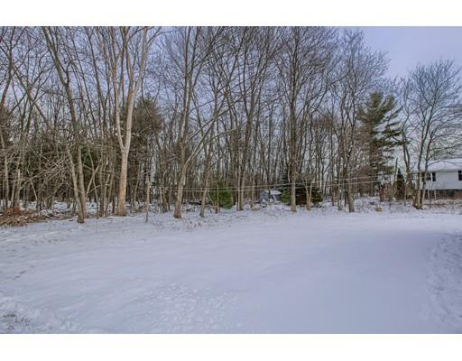 161 Maple St, Methuen, MA 01844 photo 4