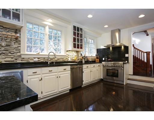 1 Pine St, Danvers, MA 01923 photo 2