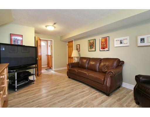 64 Cushing Rd, Milton, MA 02186 photo 4