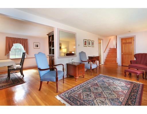 64 Cushing Rd, Milton, MA 02186 photo 9
