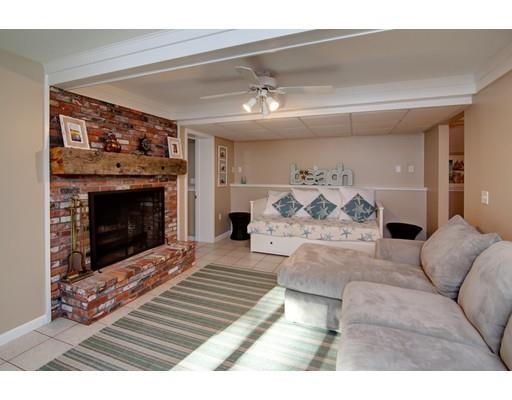 210 Glenneagle Dr, Mashpee, MA 02649 photo 16