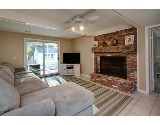 210 Glenneagle Dr, Mashpee, MA 02649 photo 17
