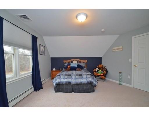 22 Eagle Ter, Jefferson, MA 01522 photo 18