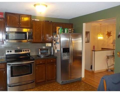 178 Lamont St, Springfield, MA 01119 photo 5