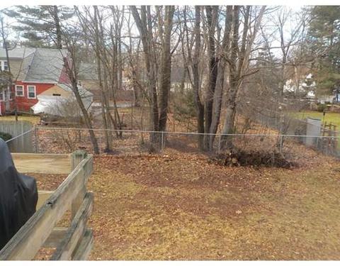 178 Lamont St, Springfield, MA 01119 photo 15
