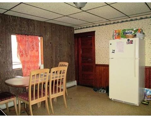 32 Vale St, Worcester, MA 01604 photo 2