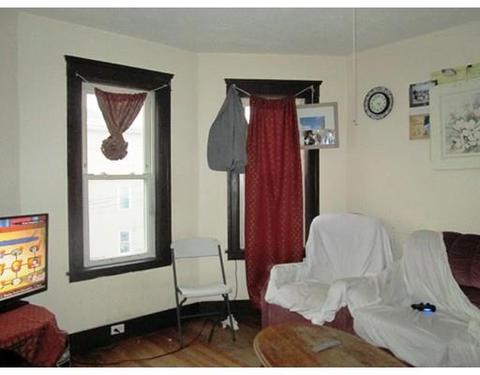 32 Vale St, Worcester, MA 01604 photo 8