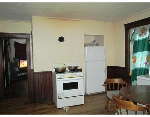 32 Vale St, Worcester, MA 01604 photo 10
