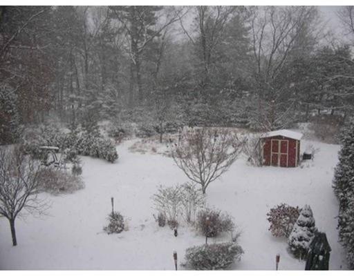 20 E Green St, Easthampton, MA 01027 photo 5