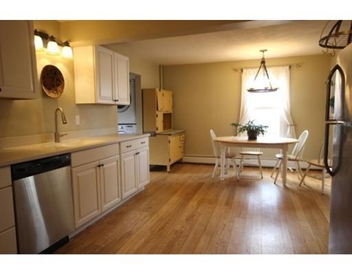 20 E Green St, Easthampton, MA 01027 photo 16
