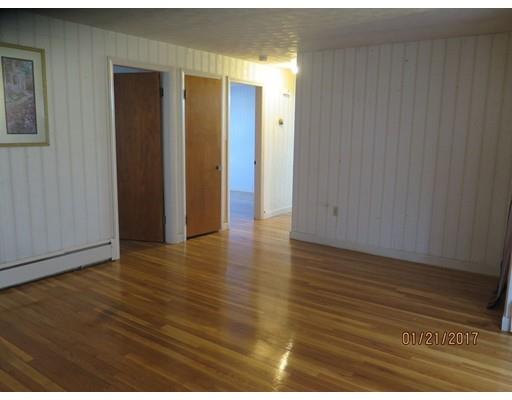 166 May, Worcester, MA 01602 photo 11