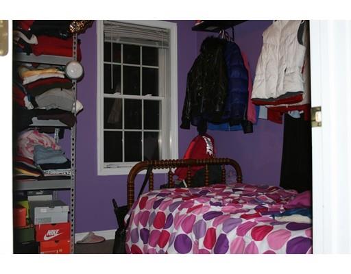 23 Barclay St, Worcester, MA 01604 photo 17