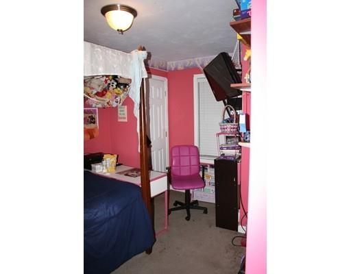 23 Barclay St, Worcester, MA 01604 photo 15