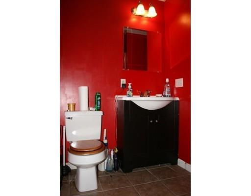 23 Barclay St, Worcester, MA 01604 photo 10