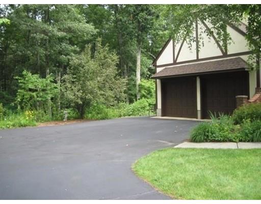 8 Desantis Dr, Ware, MA 01082 photo 8