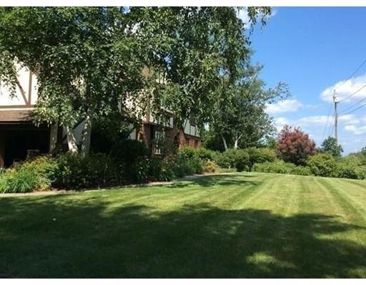 8 Desantis Dr, Ware, MA 01082 photo 6