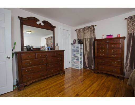 67 Grover St, Springfield, MA 01104 photo 10
