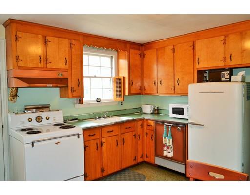 10 Crestline Cir, Beverly, MA 01915 photo 9