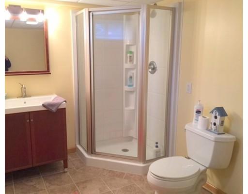15 Bamforth Rd, Springfield, MA 01128 photo 25