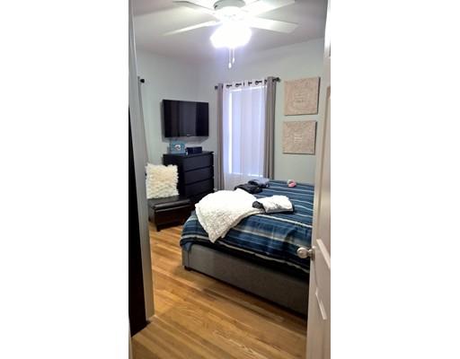33 Winslow St, Everett, MA 02149 photo 4