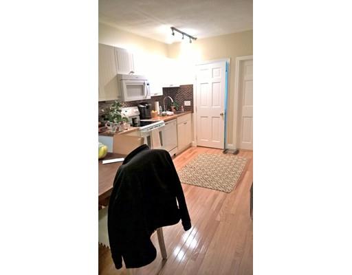 33 Winslow St, Everett, MA 02149 photo 2