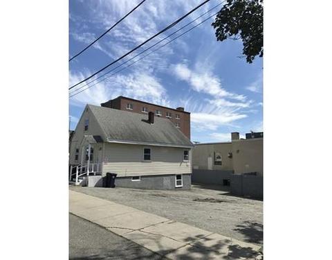 26 Ellsworth St, Everett, MA 02149 photo 3