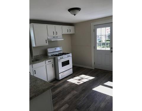 26 Ellsworth St, Everett, MA 02149 photo 8